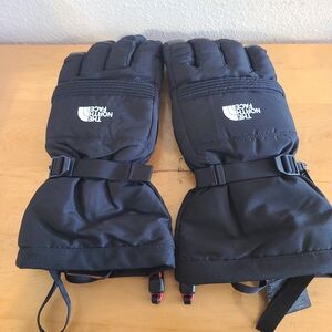 The North Face Black Winter Ski Gloves with Wrist Straps